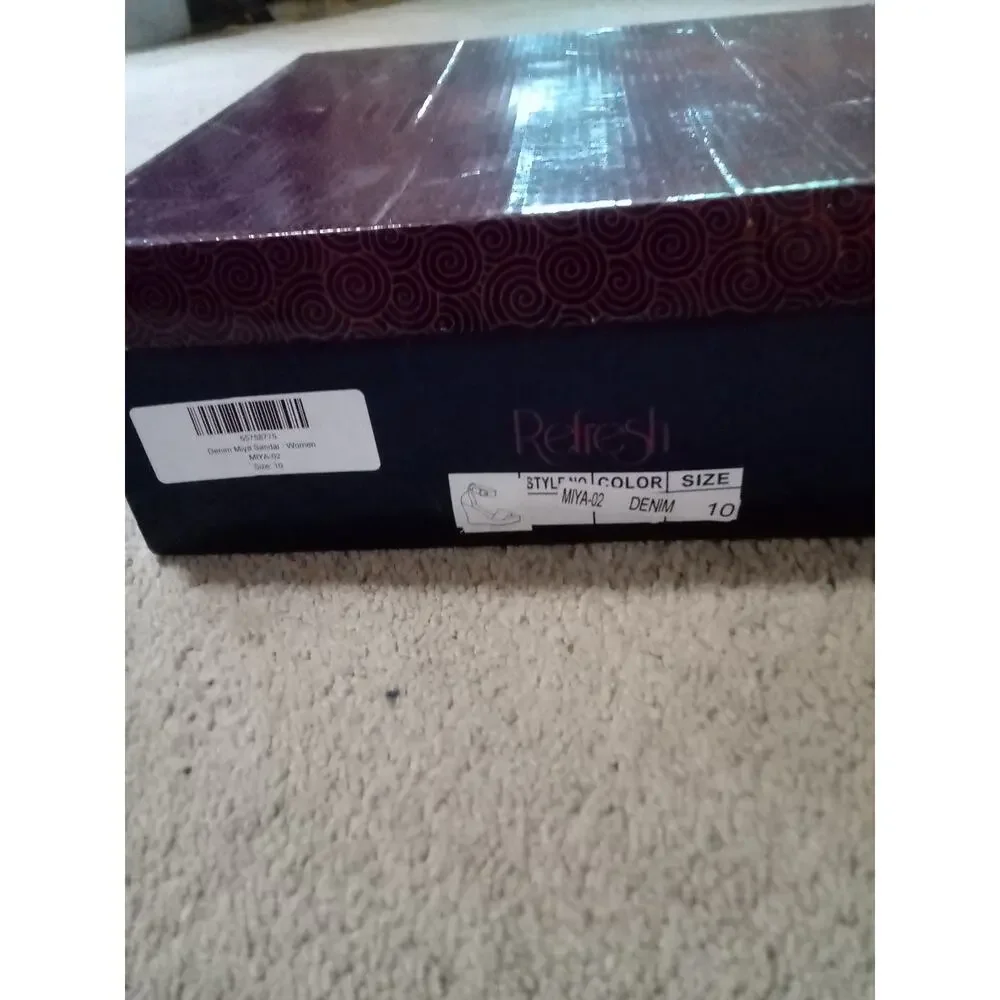 NIB Refresh Denim Miya Sandal -02 Sz10
